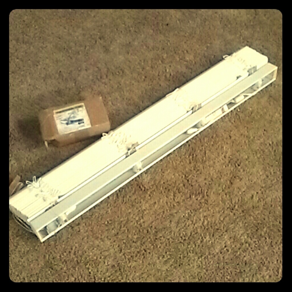 Silk white 40×64 with n lenth vertical blinds